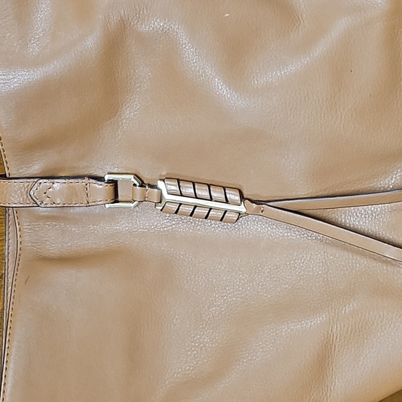 Stella & Dot Covet Sunday tote bag/purse Saddle/Tan - Picture 4 of 10